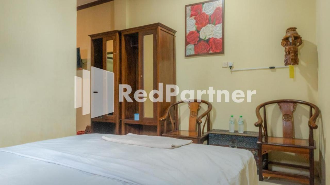 Vandhela Homestay Syariah Mitra Reddoorz Surabaya Exteriör bild